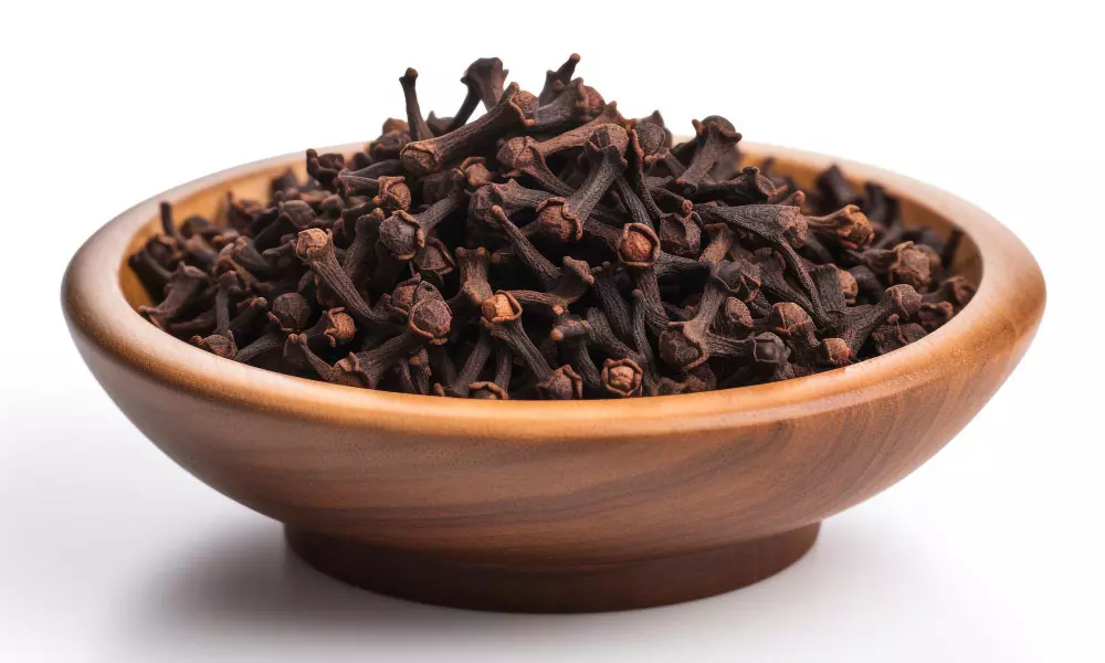 Whole Cloves